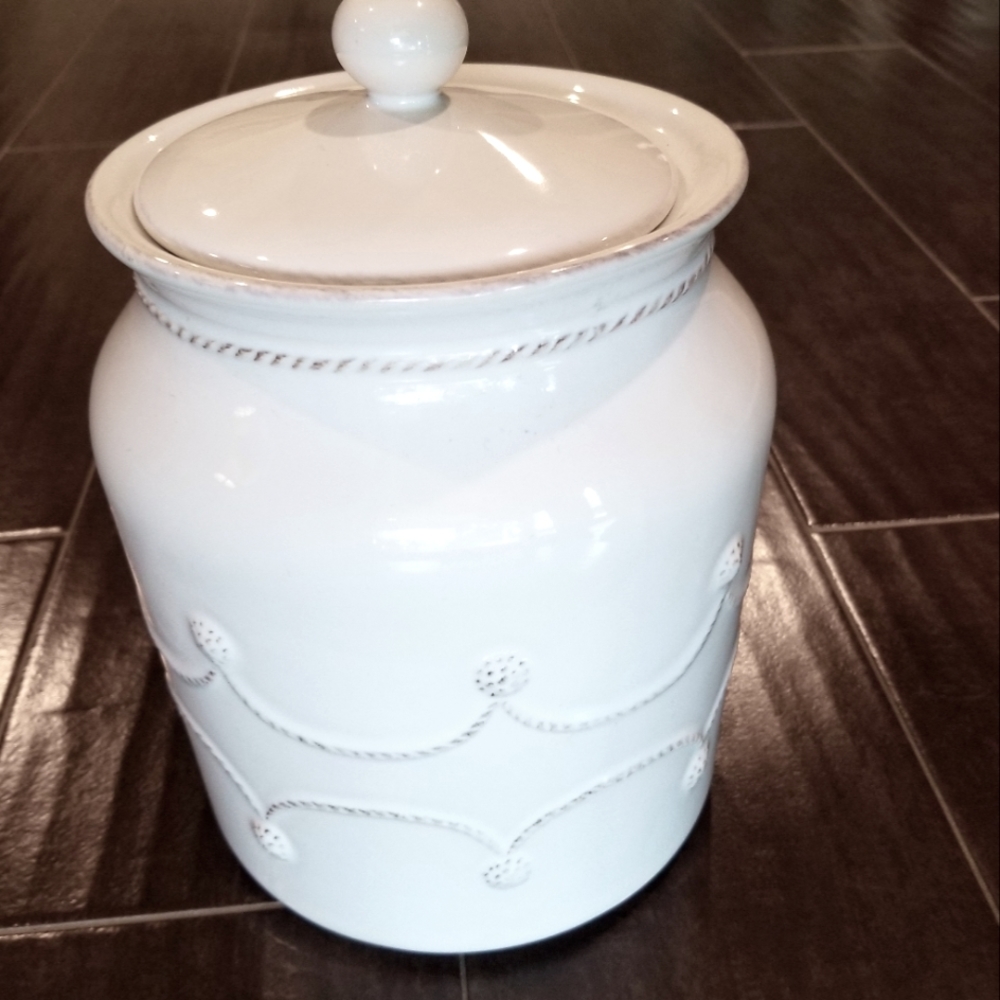 Juliska Berry & Thread cookie jar whitewash color